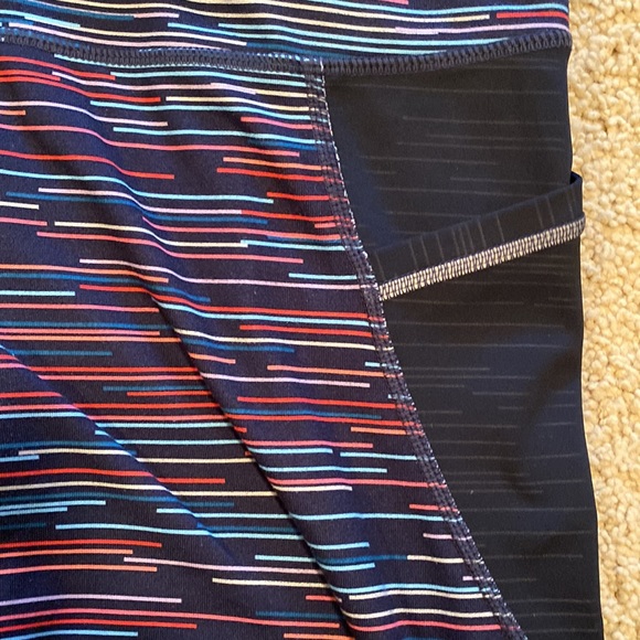 Athleta workout pants - Picture 3 of 7